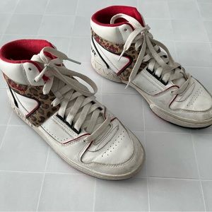 LAST CHANCE ⚡️ Skechers Womens LA Gear White Basketball Shoes Sneakers Size 6.5